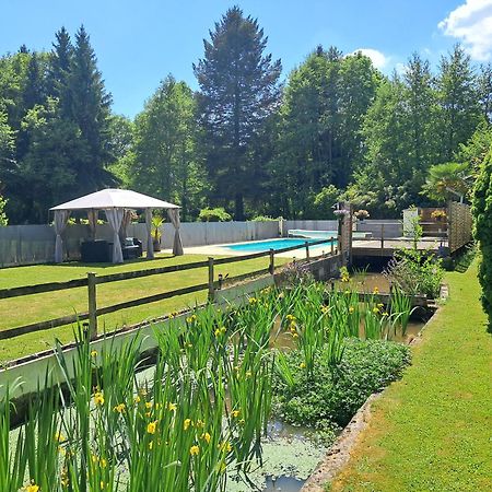 Moulin Du Pommier Glamping & Camping Saulgond Exterior photo