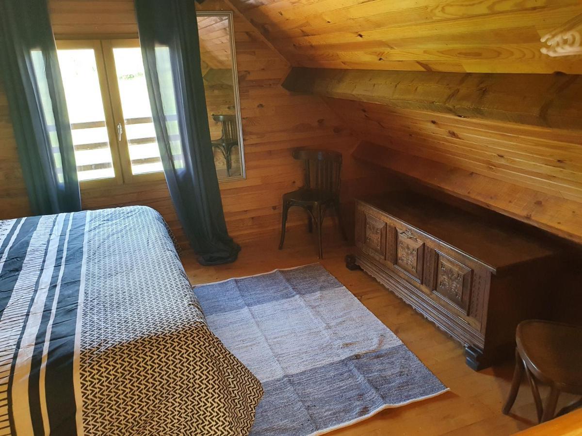 Moulin Du Pommier Glamping & Camping Saulgond Exterior photo