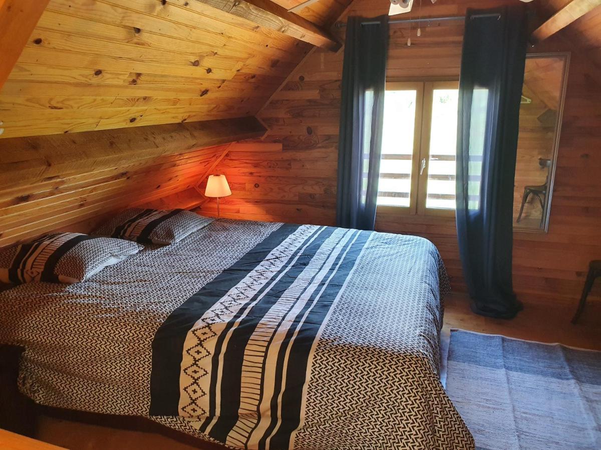 Moulin Du Pommier Glamping & Camping Saulgond Exterior photo